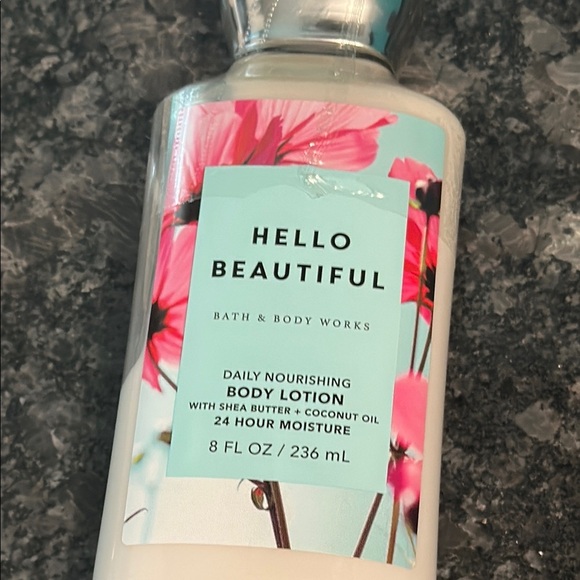 Bath & Body Works HELLO BEAUTIFUL 24 hour Shea Butter & Vitamin E Moisturizer - Picture 7 of 7